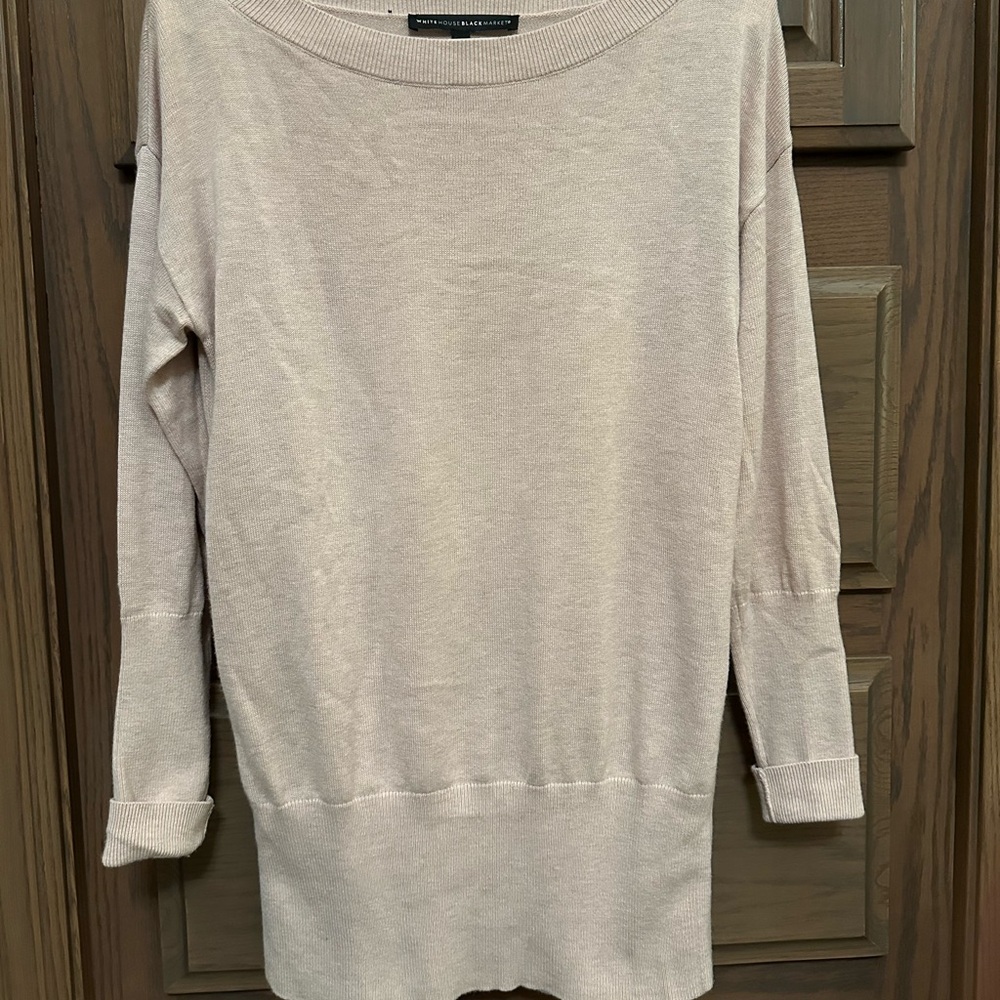 White House Black Market long sleeve sweater